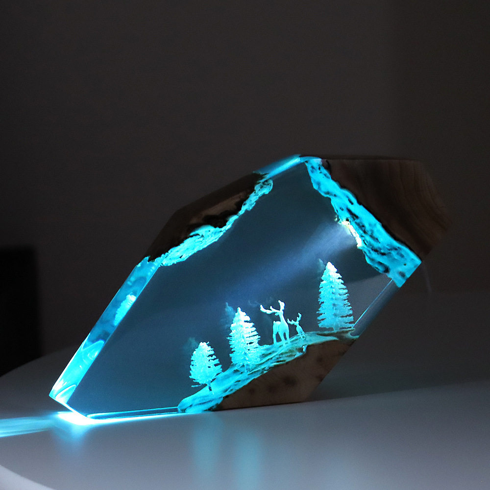 Art Craft Wood - Décoration Lumineuse Personnalisée en Résine et